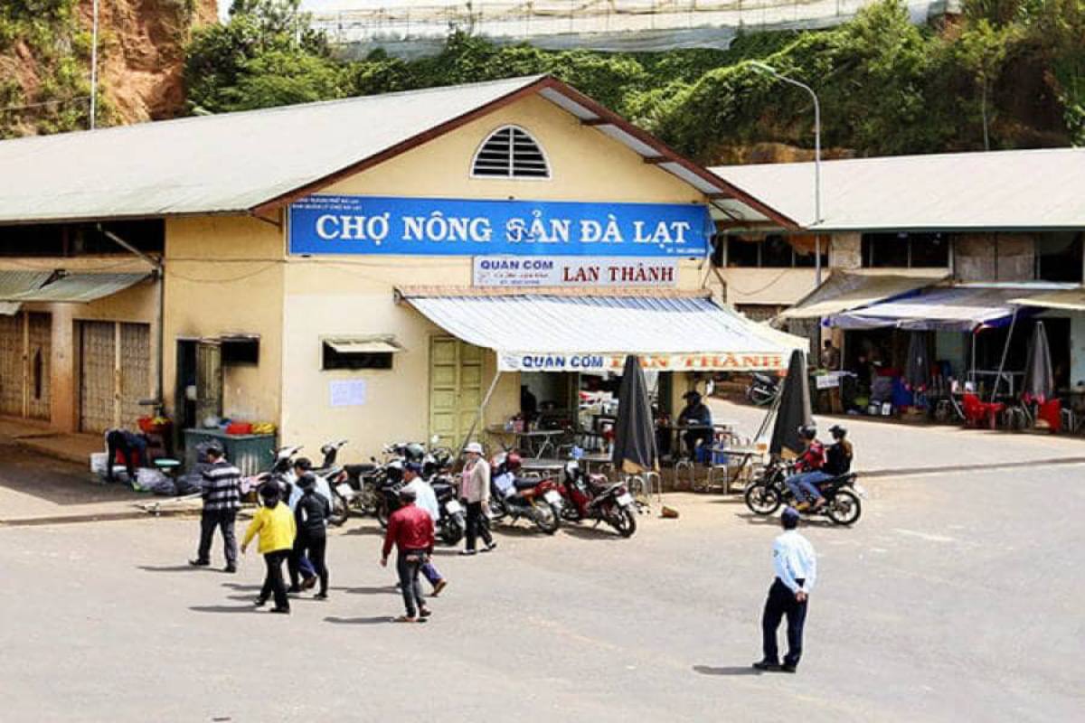 chợ đầu mối nông sản